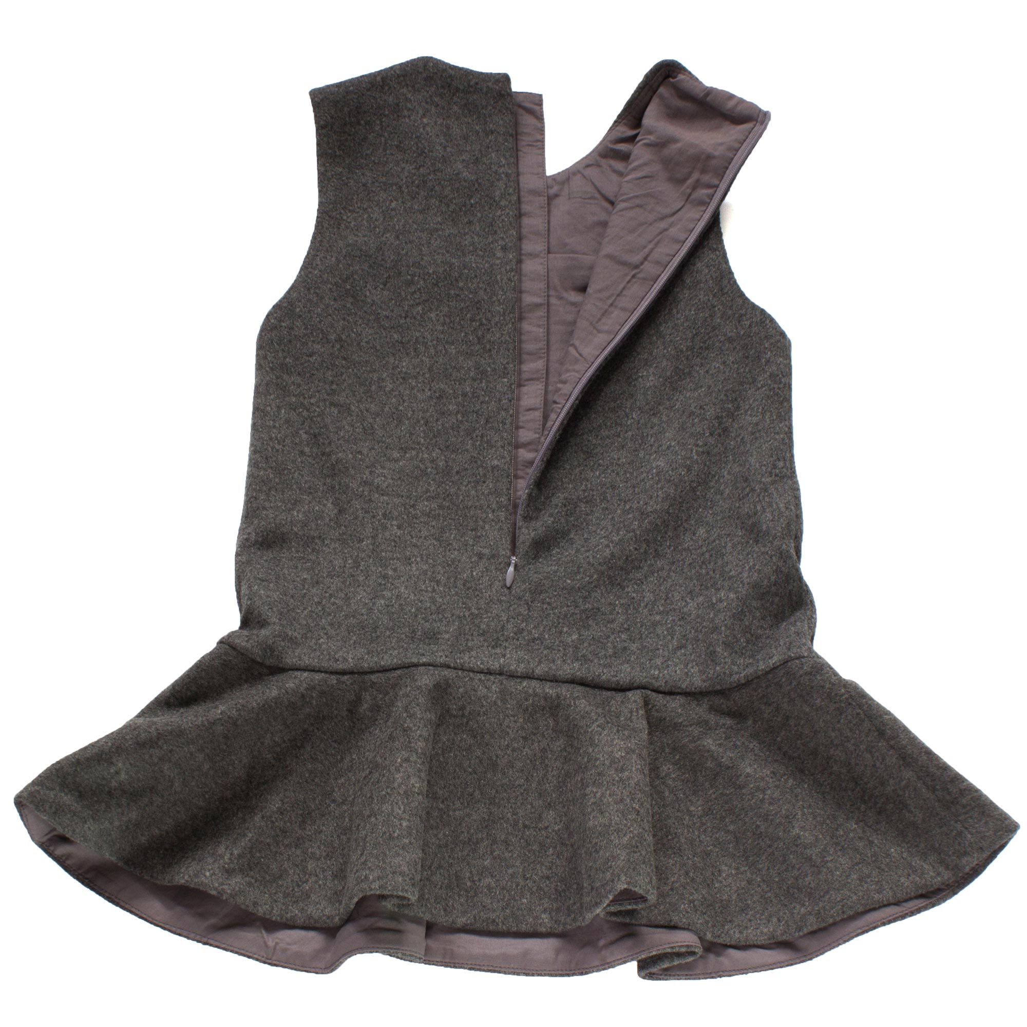 11741038-GREY4