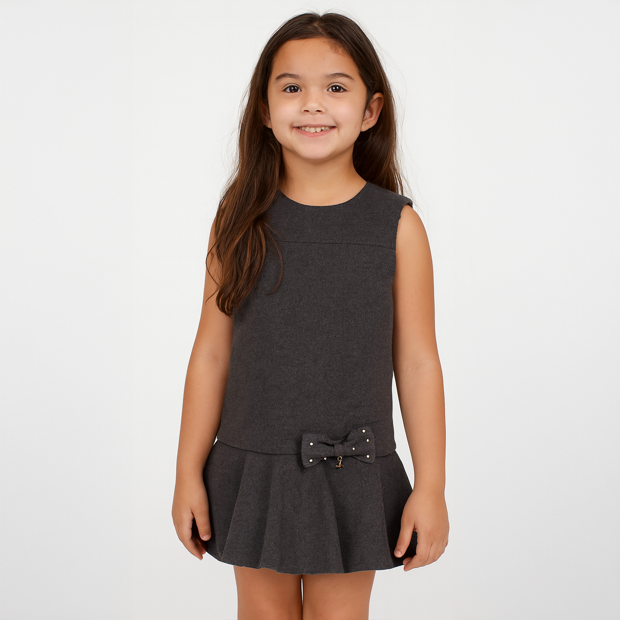 11741038-GREY5